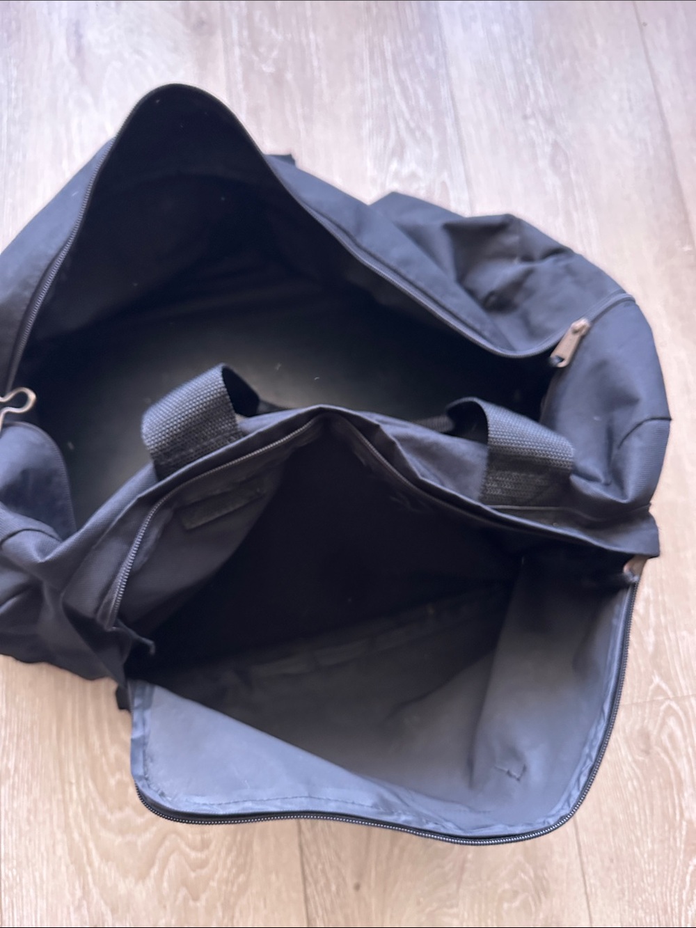 Black Duffel Bag /carry-on bag - Picture 7 of 11